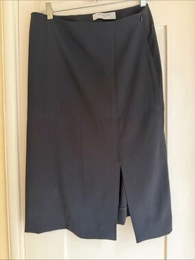 MM.LaFleur Black Midi A-Line Skirt with slit